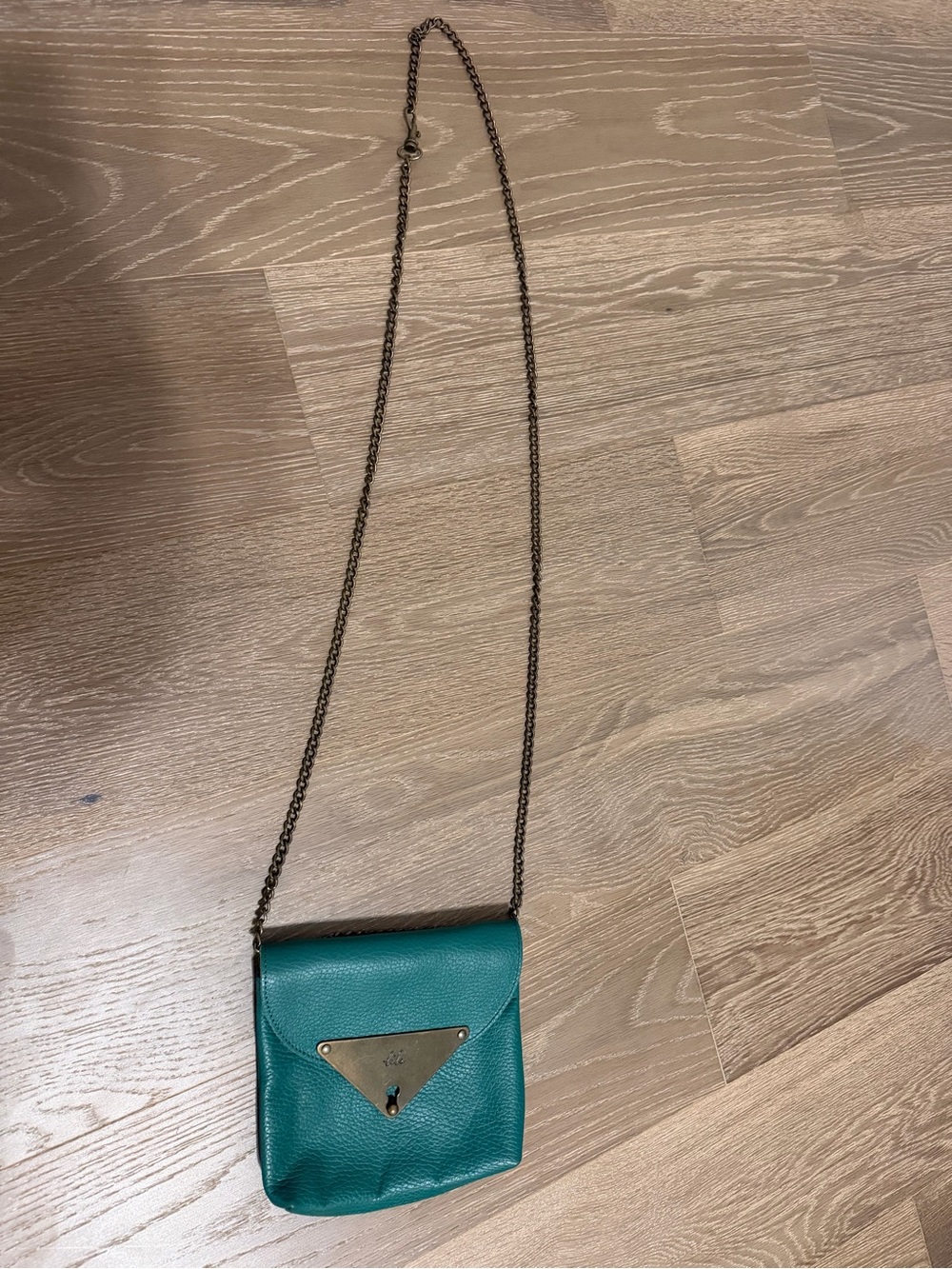 Green Leather Crossbody Bag with Chain Strap